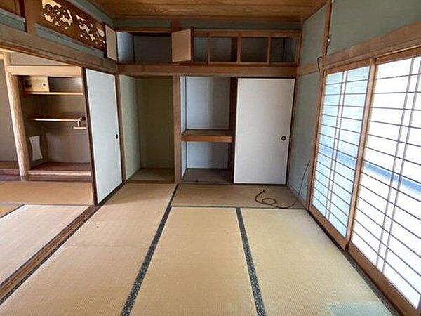 【和室】和室があると落ち着いた雰囲気になりますね