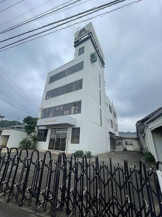 多喜浜駅から徒...