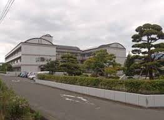 【中学校】土居中学校まで809ｍ