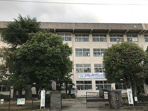【中学校】東中学校まで1261ｍ