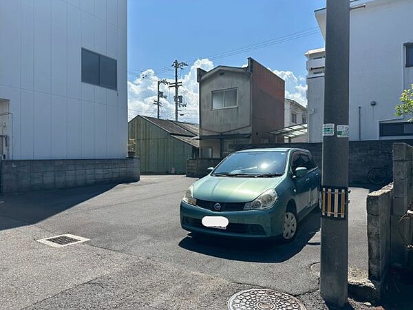 北側接道から撮影