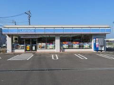 【コンビニエンスストア】ローソン　四国中央土居町店まで148ｍ