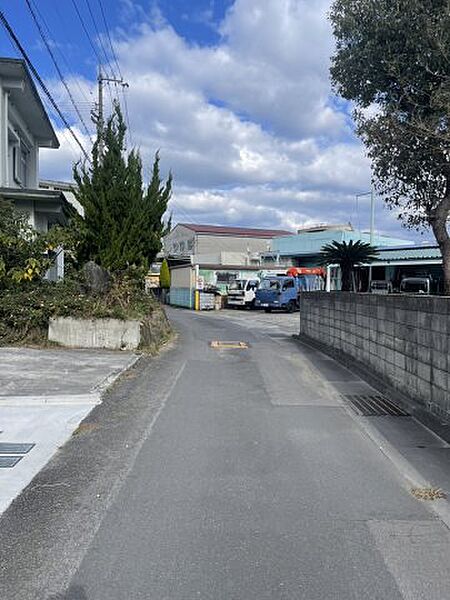 前面道路含む現地写真