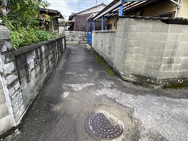 前面道路含む現地写真