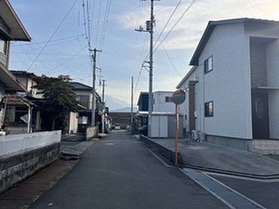前面道路含む現地写真