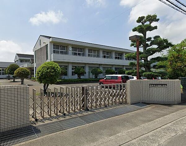 【小学校】吉岡小学校まで485ｍ