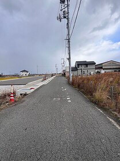 前面道路含む現地写真
