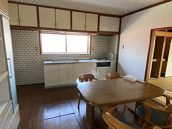 キッチンでお料理をお楽しみください