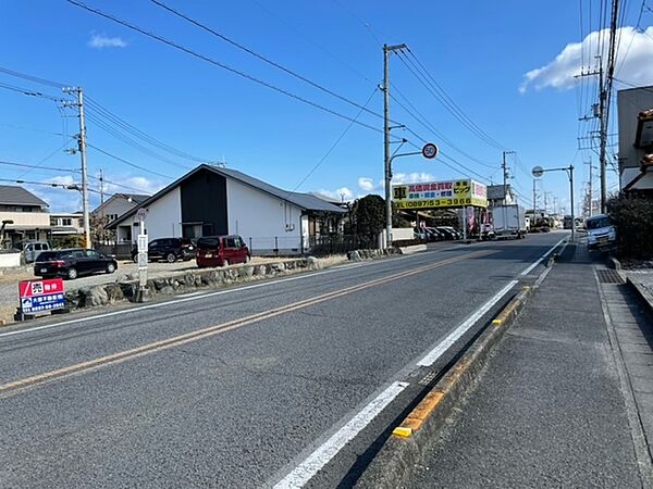 前面道路含む現地写真