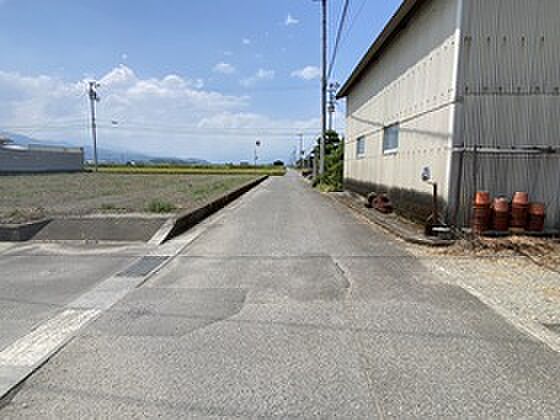 前面道路含む現地写真