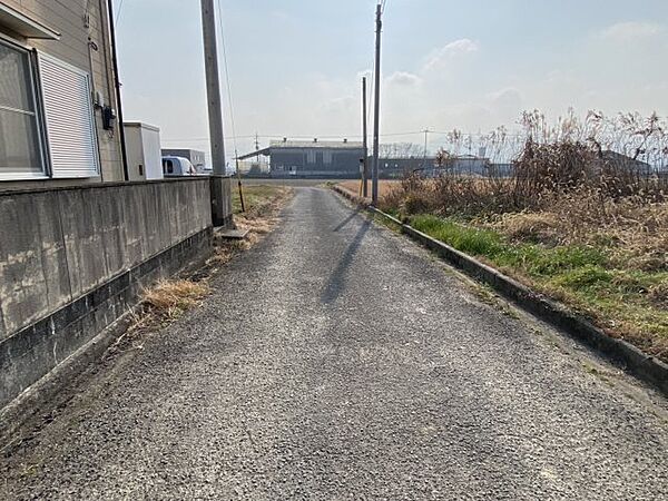 前面道路含む現地写真