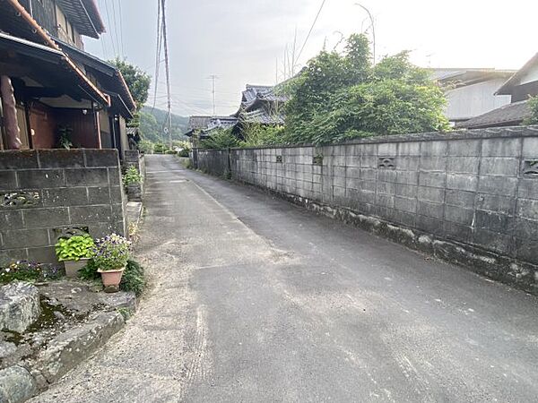 南側道路
