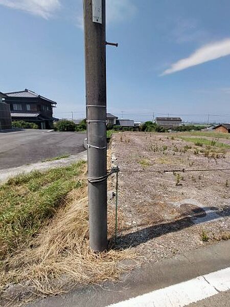 現地写真（西側　境界付近）