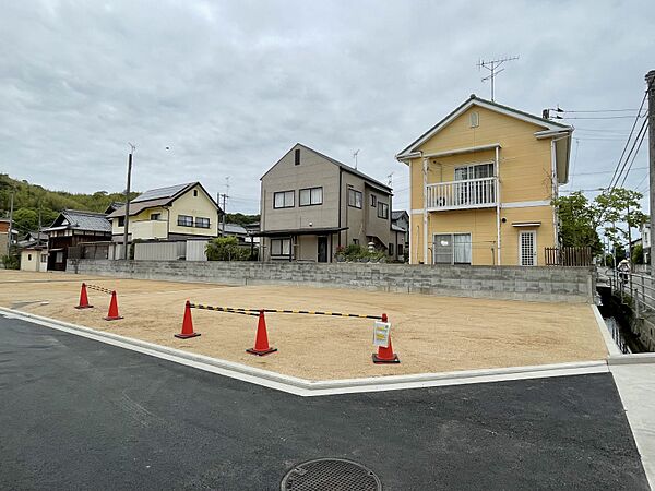 外観：338000048354