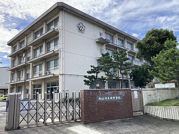 西中学校 620ｍ