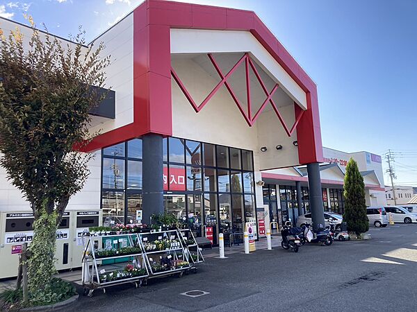 マルナカ清住店　徒歩10分