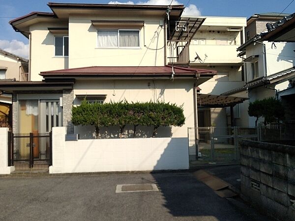 外観：338000053024