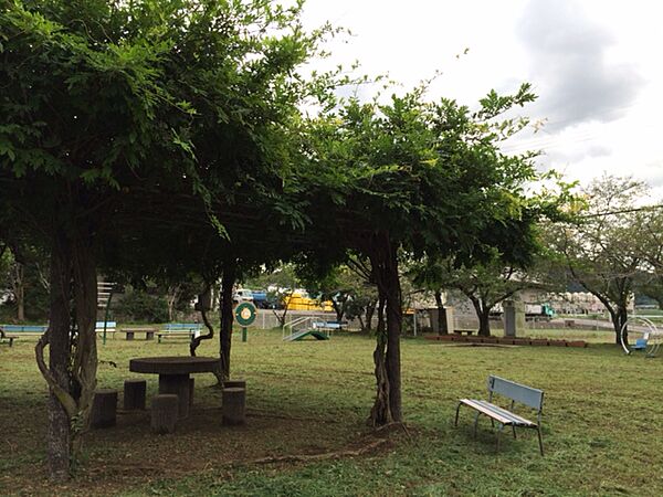 隣には大谷公園があります。