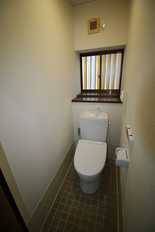 1階トイレ