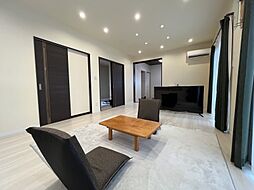 さぬき市志度 一戸建 5LDKのリビング/ダイニング