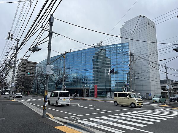 高松中央図書館