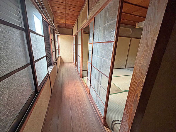 室内