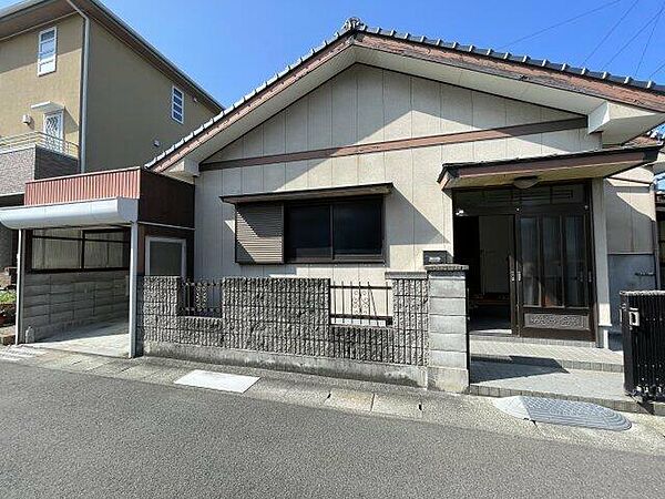 外観：338000053195