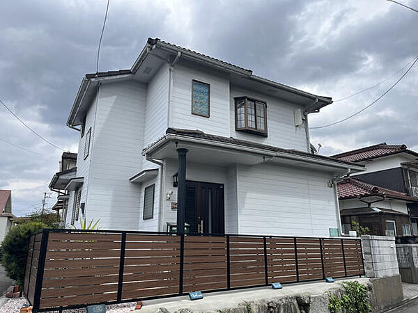 外観：338000053307