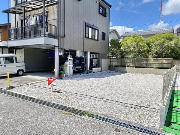 現地　南向です。