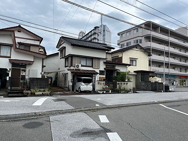 外観：339000052050