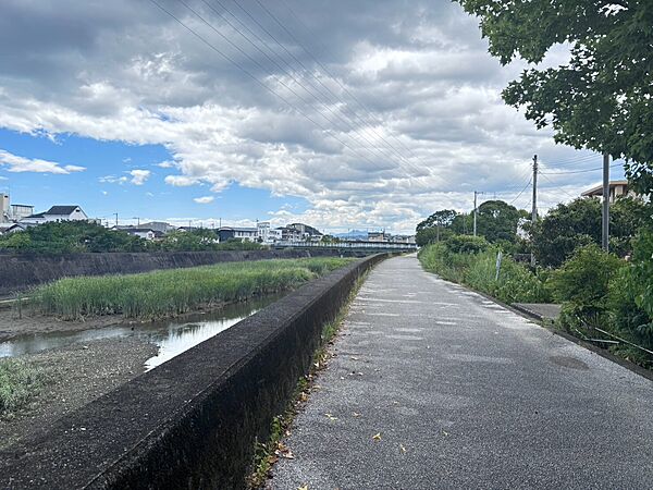 久万川が近いです。