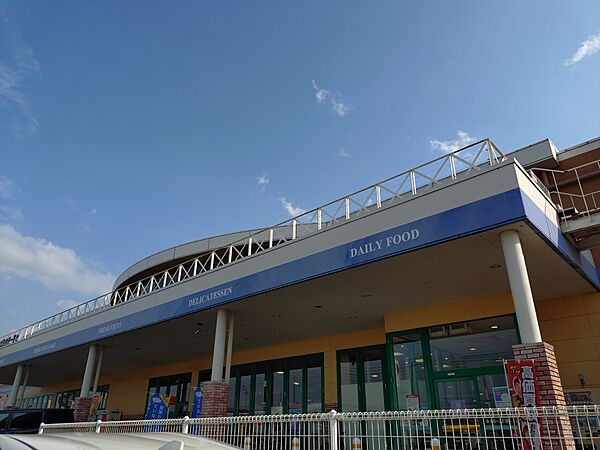 マルナカ新居浜本店まで徒歩5分