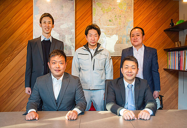 社員一同、お待ちしております。