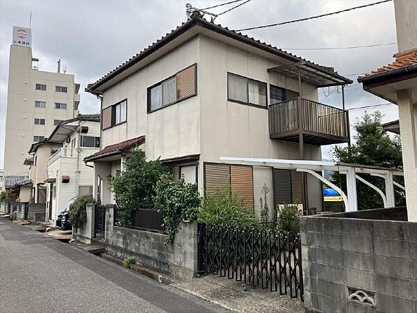 外観：338000057004