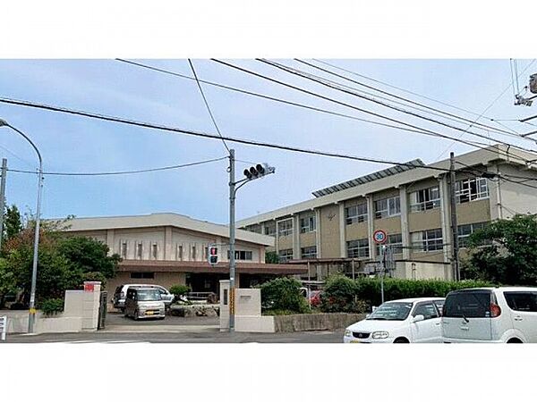 高松市立林小学校　距離：350m