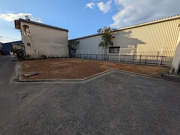 外観：338000047800