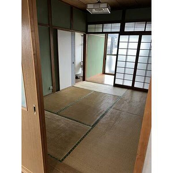 室内