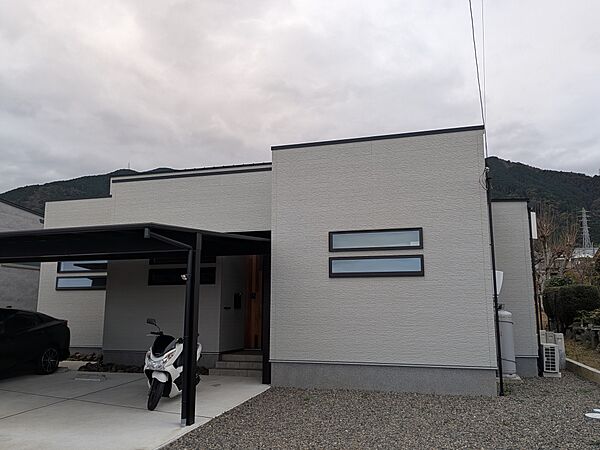 外観：338000050166