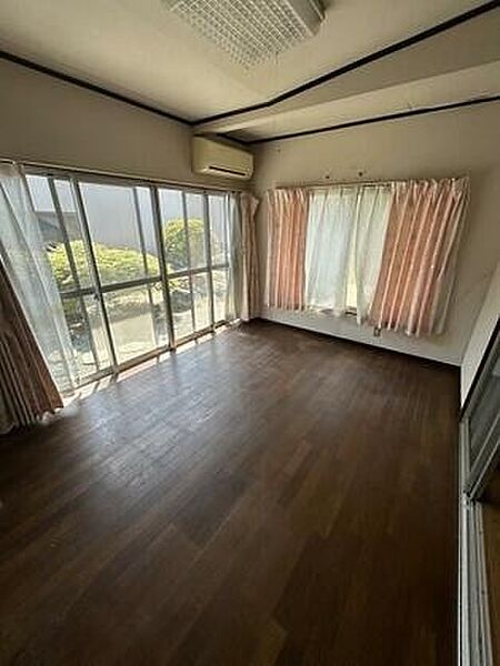 室内を拡大表示