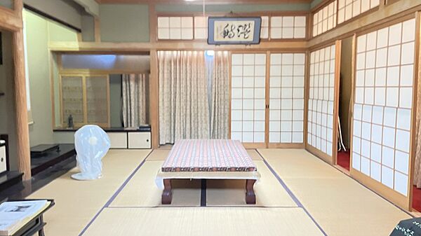 和室10帖