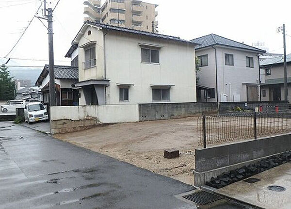 ※道路後退実施済み