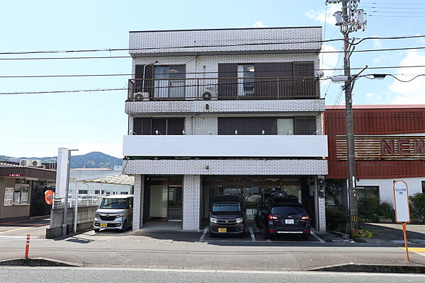 テナント、事務所、店舗に好立地！