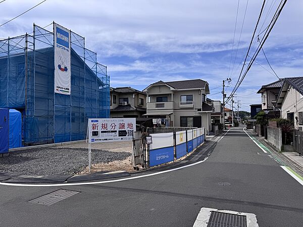 敷地東側の道路