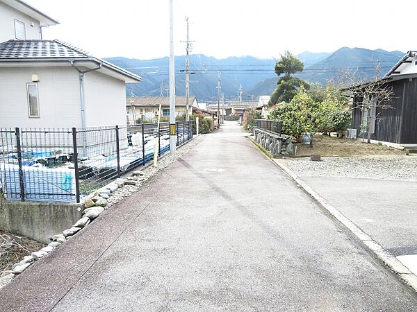 進入路