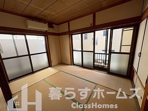 東城山町　中古住宅