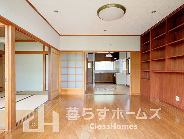 南国市緑ヶ丘2丁目　★中古住宅★の内観写真