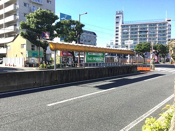 とさでん交通　桟橋通一丁目電停約1093m／14分