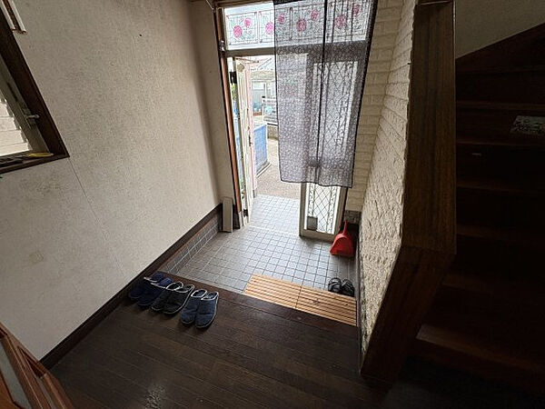【玄関】
