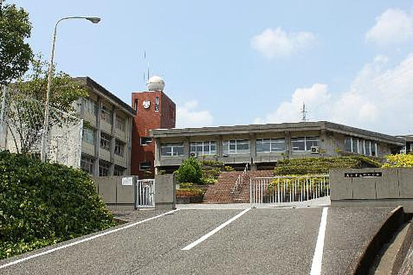 旭中学校約1406m／18分