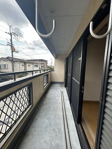 【バルコニー】リフォーム中です